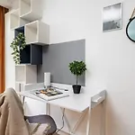 Apricot Mokotow 3 Rooms&parking