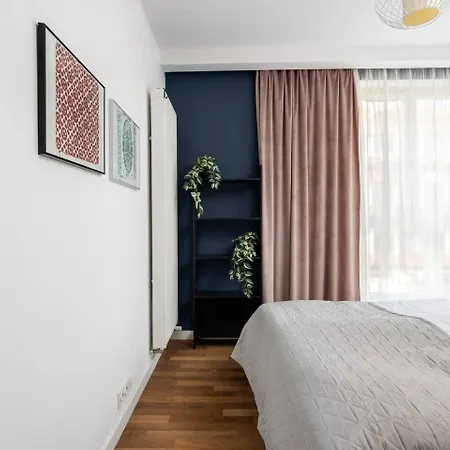 Apricot Mokotow 3 Rooms&parking 公寓 *